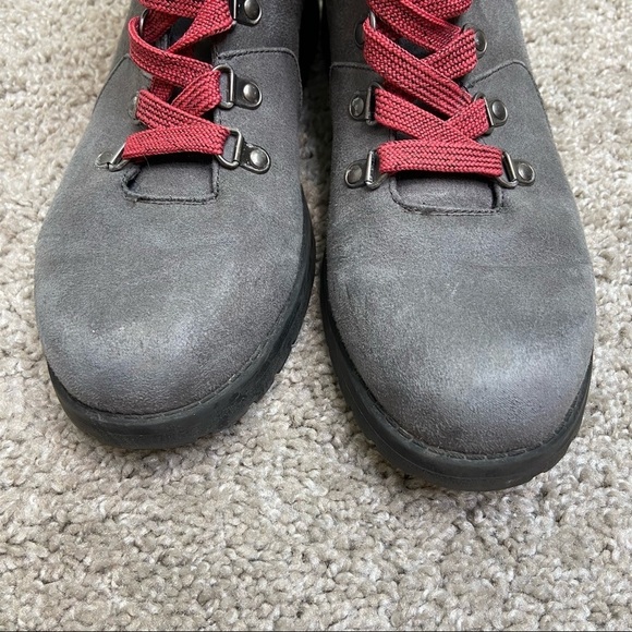 Gray booties size 8.5 - Picture 6 of 6